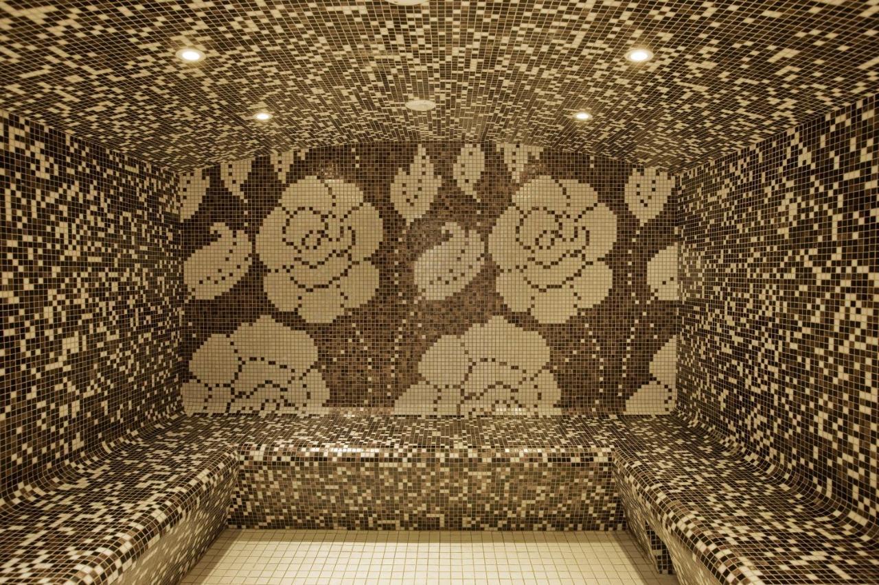 Hotel Le Savoy Мерибел Екстериор снимка